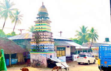 tempo-traveller-12-seater-rental